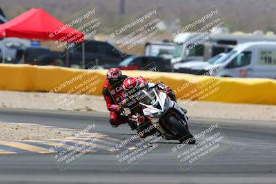 media/Apr-10-2022-SoCal Trackdays (Sun) [[f104b12566]]/Turn 2 (1135am)/